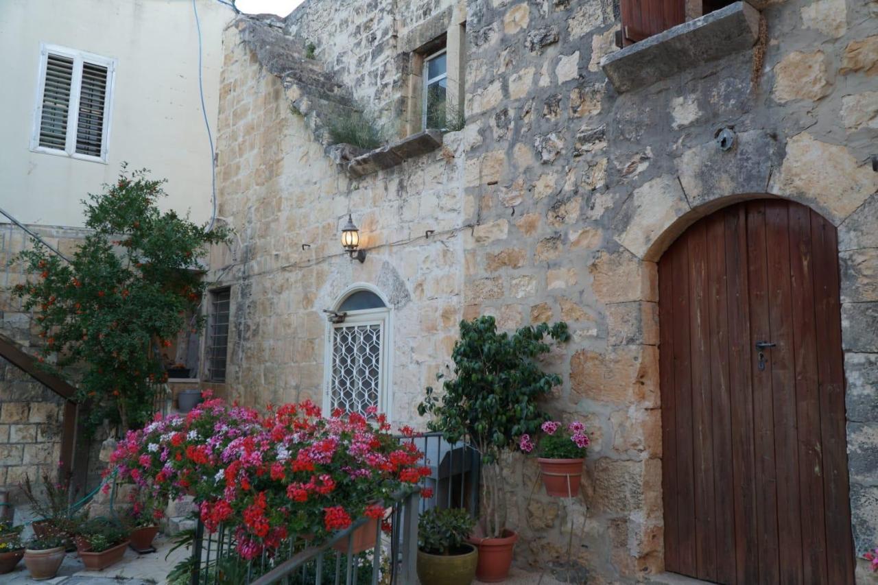 Mi'Ilya Chocolate House Guest House Dış mekan fotoğraf